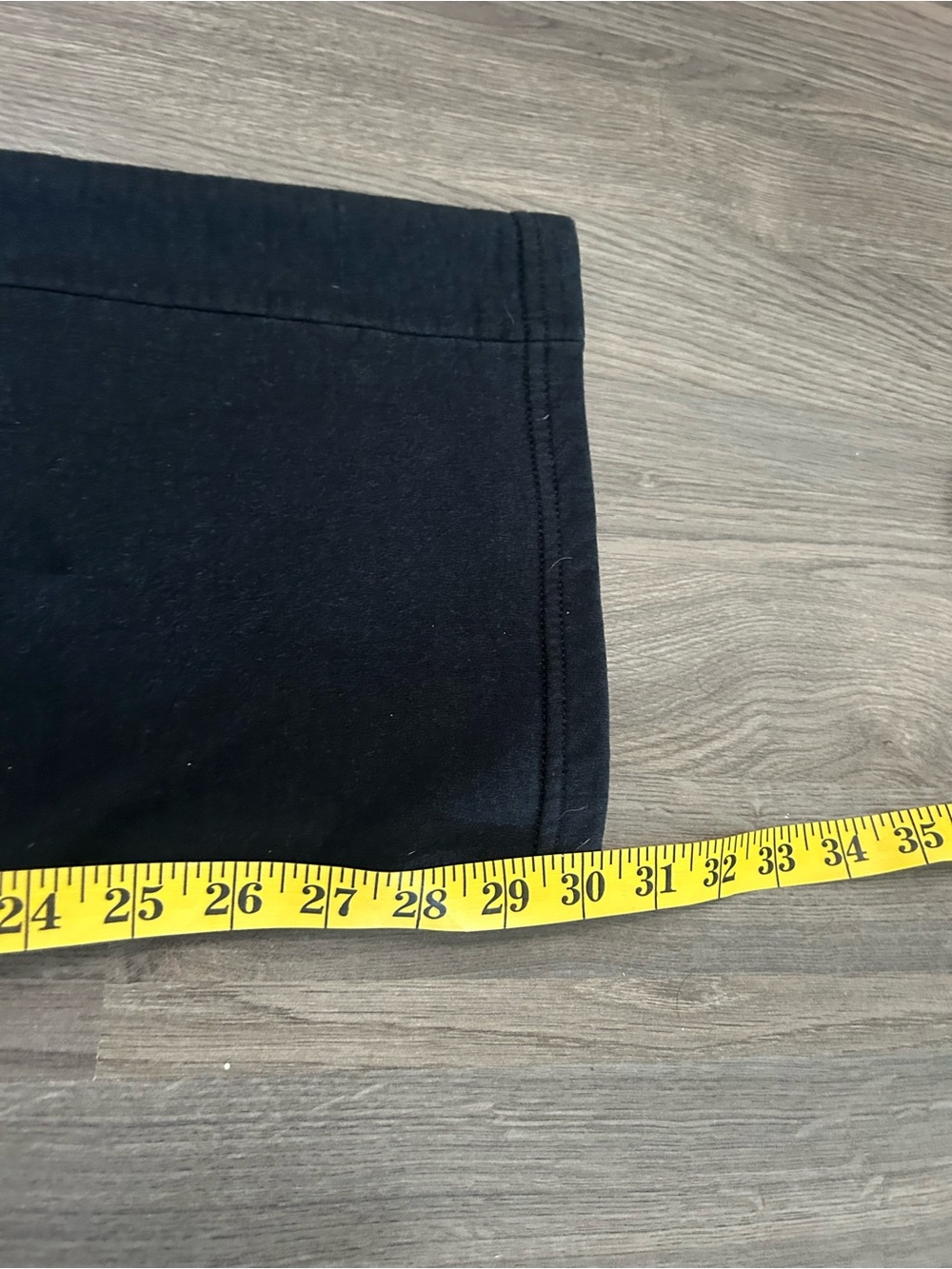 Relaxed fit black sweatpants - Picture 6 of 6